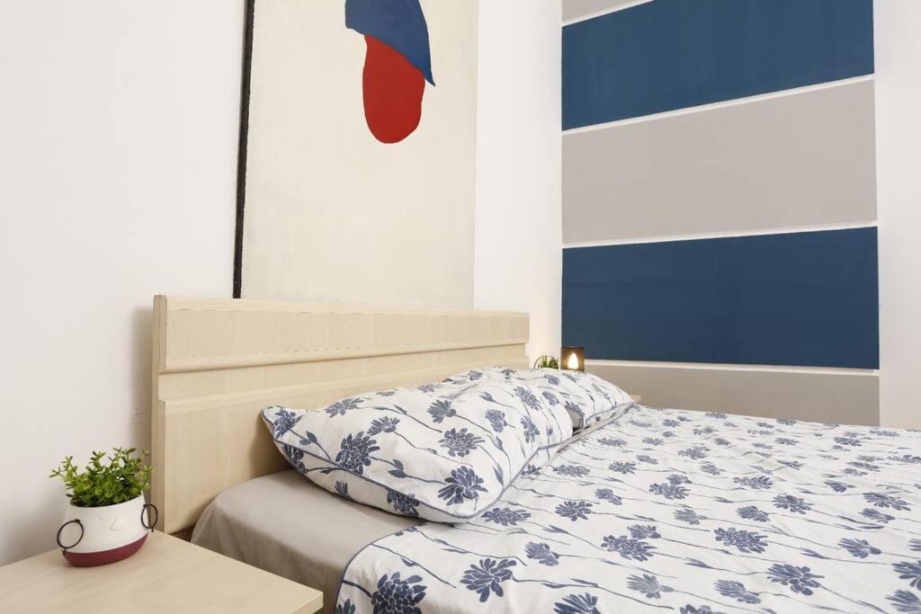 1 Bdrm Apartment In City Center Букурещ Екстериор снимка
